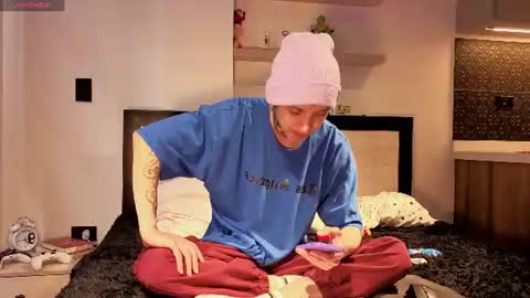 Tonny online show from June 2026 07:29:01 PM