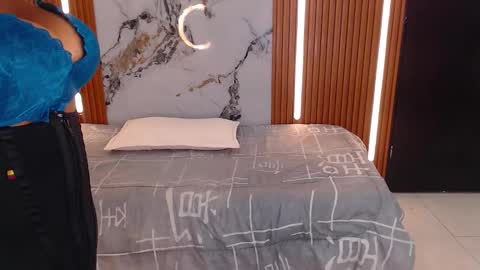 Rossi Hill online show from February 2026 12:22:02 PM