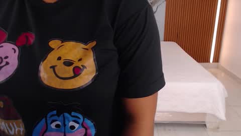 Rossi Hill online show from February 2026 12:19:01 PM