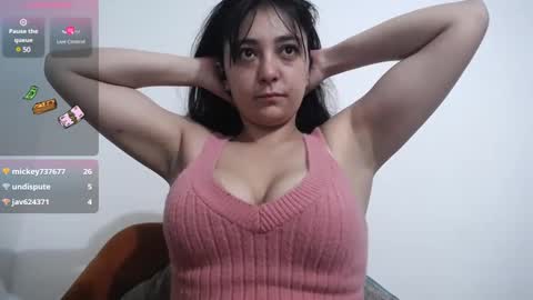 Snapshot of bunny_chloe chatting on January 2025 12:18:01 AM bunny_chloe online show from January 2025 12:18:01 AM