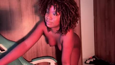 Isa online show from October 2025 08:39:01 PM