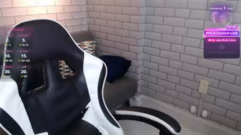 bunny_sweet19 online show from June 2026 01:01:02 PM