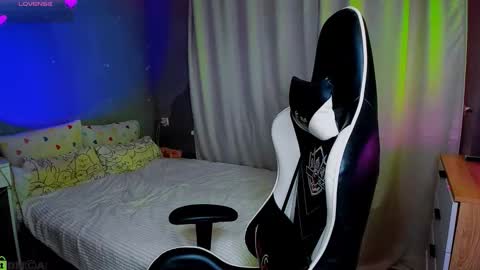 Snapshot of bunny_wetty chatting on October 2025 06:43:01 PM ruslana online show from October 2025 06:43:01 PM