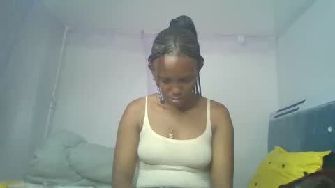 bunnydiva_ online show from May 2026 05:31:02 PM