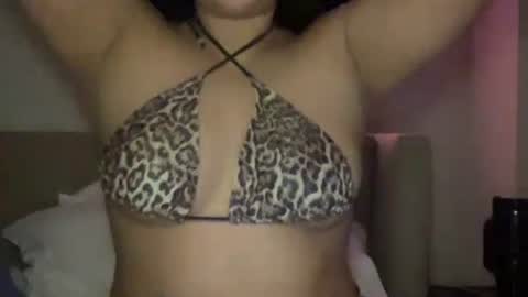 Snapshot of bunnymami chatting on September 2025 06:24:02 AM bunnymami333 online show from September 2025 06:24:02 AM