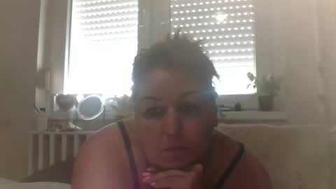 babuska1981 online show from October 2025 10:57:02 AM