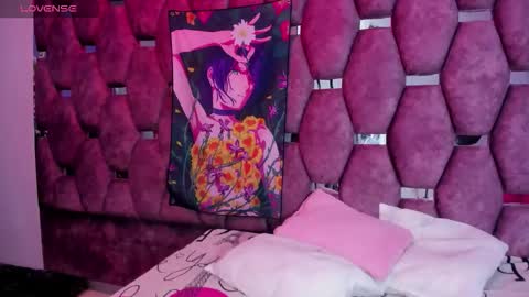 burbuja pink  online show from May 2026 03:35:01 AM