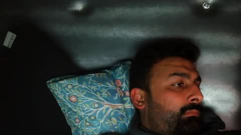 Hairy Arabian online show from December 2025 07:00:01 PM