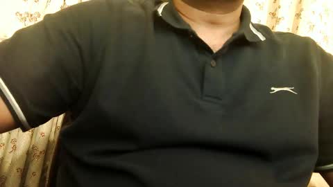 Snapshot of burlymonster chatting on February 2026 09:29:02 AM Hairy Arabian online show from February 2026 09:29:02 AM