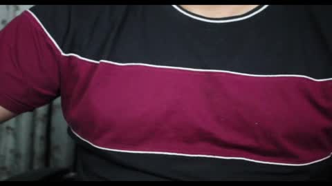 Snapshot of burlymonster chatting on March 2026 05:02:02 AM Hairy Arabian online show from March 2026 05:02:02 AM