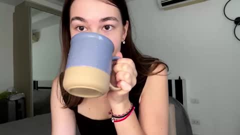 Snapshot of burmahimes chatting on February 2026 05:51:01 AM Nica online show from February 2026 05:51:01 AM