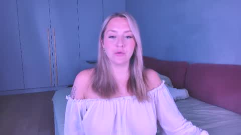 Lissa online show from July 2026 06:54:02 PM