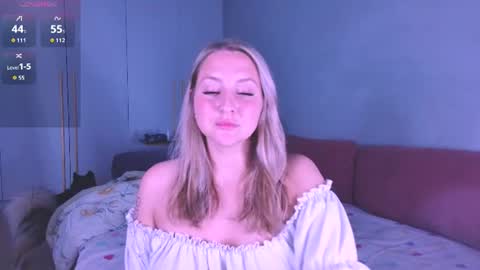 Lissa online show from July 2026 07:02:02 PM
