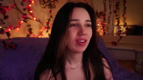 Snapshot of burnletitallburn chatting on December 2025 02:49:01 AM Jessica online show from December 2025 02:49:01 AM