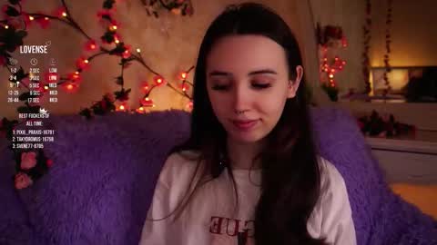 Snapshot of burnletitallburn chatting on December 2025 01:58:02 AM Jessica online show from December 2025 01:58:02 AM