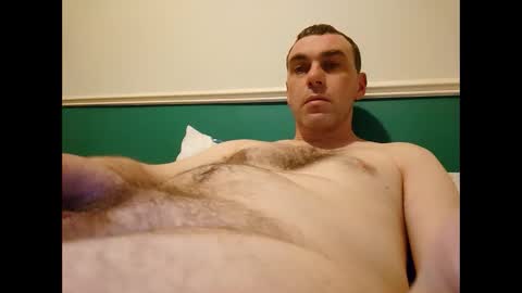 Snapshot of burtz909 chatting on February 2026 01:04:01 PM burtz909 online show from February 2026 01:04:01 PM