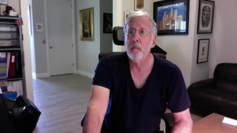 Snapshot of bustinout99 chatting on February 2026 03:46:02 PM afternoon wood online show from February 2026 03:46:02 PM