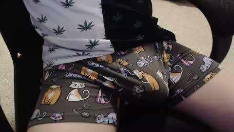 Snapshot of bustinpp chatting on January 2025 11:04:02 AM bustinpp online show from January 2025 11:04:02 AM