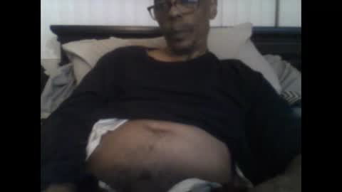 Snapshot of busturgutzgd11 chatting on December 2024 02:36:02 AM Busturgutzgd1 online show from December 2024 02:36:02 AM