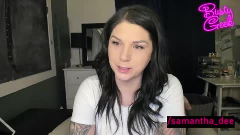 Snapshot of busty_geek48 chatting on May 2026 02:38:01 AM Samantha Dee online show from May 2026 02:38:01 AM