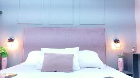 Busty zay online show from January 2026 06:55:02 PM