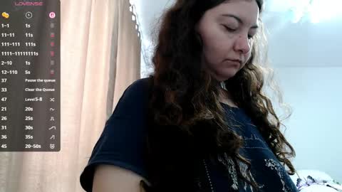 Snapshot of bustyemma chatting on May 2026 10:09:02 AM Emma online show from May 2026 10:09:02 AM