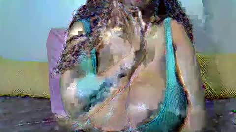 bustytessa37 online show from April 2026 03:07:01 PM