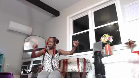 Snapshot of butt3rcup chatting on November 2025 02:57:02 AM Goddess online show from November 2025 02:57:02 AM