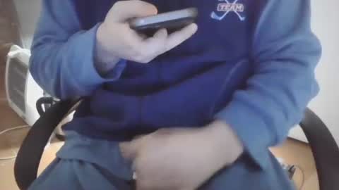 Snapshot of butulus chatting on April 2026 10:38:01 AM butulus online show from April 2026 10:38:01 AM