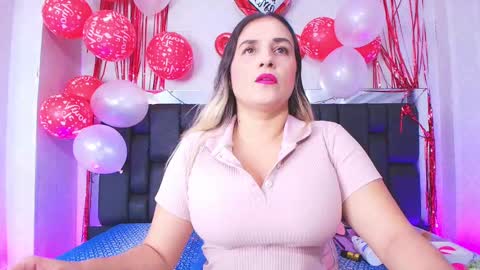 Carolina online show from February 2025 02:59:02 AM