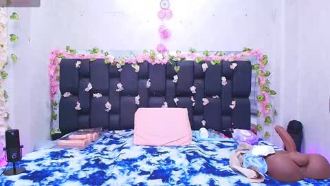 Carolina online show from September 2025 03:08:01 AM