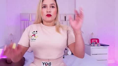 Carolina online show from March 2026 03:08:02 AM