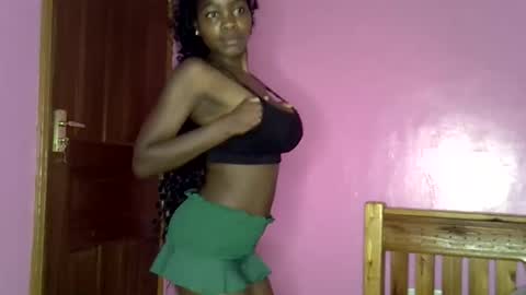 Snapshot of c_trish chatting on September 2025 08:22:01 PM C--trish online show from September 2025 08:22:01 PM