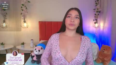 Snapshot of caandace chatting on April 2026 07:18:02 PM Candace online show from April 2026 07:18:02 PM