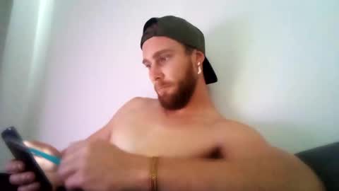 TreeaTz online show from December 2024 01:40:01 AM