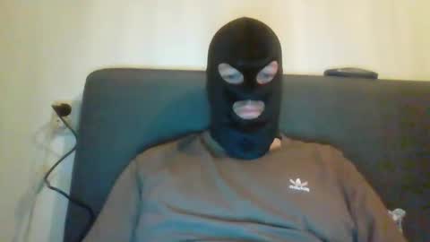 Snapshot of cagegag31 chatting on December 2025 03:52:02 PM cagegag31 online show from December 2025 03:52:02 PM