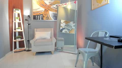 Snapshot of cailing chatting on February 2026 10:59:01 AM I am Katherine online show from February 2026 10:59:01 AM