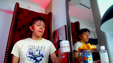 Snapshot of cain_dantalion chatting on April 2026 03:59:02 AM Cain online show from April 2026 03:59:02 AM