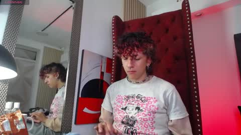 Snapshot of cain_dantalion chatting on April 2026 04:01:01 AM Cain online show from April 2026 04:01:01 AM