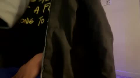 Snapshot of cakezoverfakez chatting on March 2025 09:02:02 AM longjohns online show from March 2025 09:02:02 AM