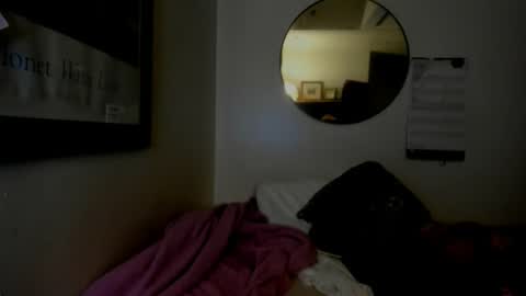 Snapshot of calaentemichele chatting on November 2025 05:55:01 AM calaentemichele online show from November 2025 05:55:01 AM