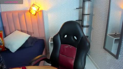 Snapshot of calanthelove chatting on November 2025 03:17:02 AM Calanthe online show from November 2025 03:17:02 AM