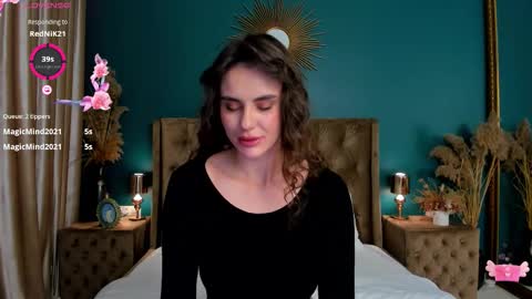 Snapshot of calimoon_ chatting on October 2025 07:52:01 PM Cali online show from October 2025 07:52:01 PM