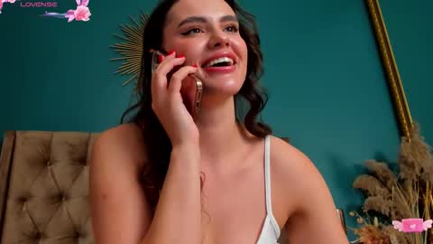 Snapshot of calimoon_ chatting on October 2025 09:00:02 AM Cali online show from October 2025 09:00:02 AM