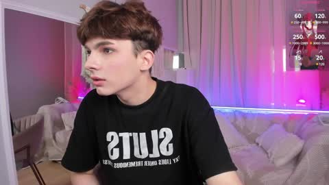 Call me Leo online show from December 2024 02:00:01 PM