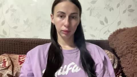 Anna online show from October 2025 03:08:01 PM