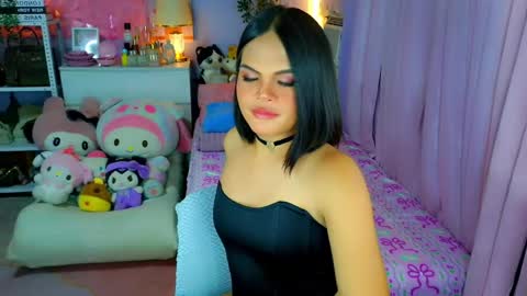 Snapshot of callme_mia chatting on March 2026 05:51:02 AM Mia online show from March 2026 05:51:02 AM