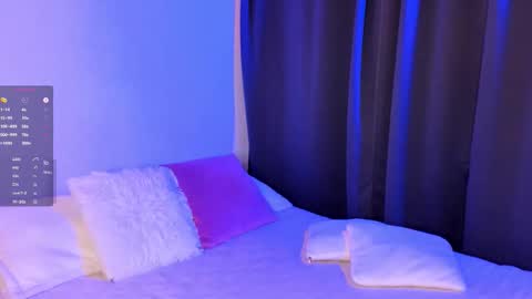 Snapshot of callme_val chatting on January 2026 05:23:02 AM Val online show from January 2026 05:23:02 AM