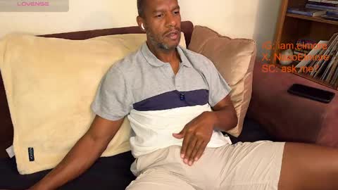 My name is Robert  Dont be shysay hi I love to chat. For requests or dirty talk please use tips  online show from March 2026 05:30:02 AM