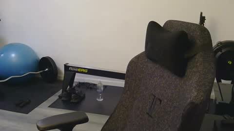 Nny online show from November 2025 01:46:02 PM